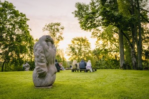 Ar rīta sauli svin Dainu kalnu 40. dzimšanas dienu 10