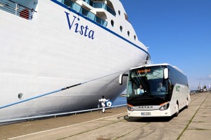 Rīgas pasažieru ostā pirmo reizi ienāk luksusa kruīza kuģis «Oceania Vista» ar 1200 pasažieru vietām 3