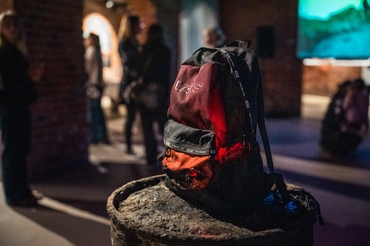 Liepāja: Izstāde «Nenorunāta smilšaina tikšanās II» aicina aplūkot dzīvi Baltijas jūras piekrastē Liepāja: Izstāde «Nenorunāta smilšaina tikšanās II» aicina aplūkot dzīvi Baltijas jūras piekrastē 373763