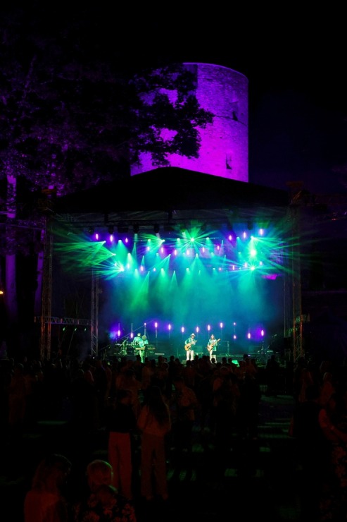 Cēsis ar vērienu svin pilsētas svētkus 374000