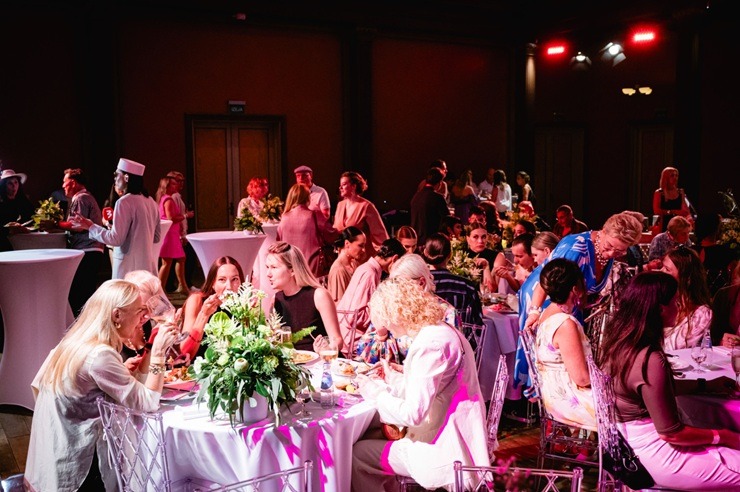 Festivāls «Laima Rendezvous Jūrmala 2025»: Šiks un sarkanais paklājs 374113