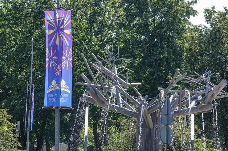 Ventspils saposta pilsētas svētku rotās 374454