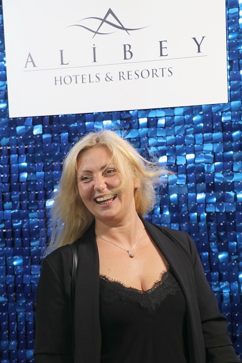 Tūroperators «Coral Travel Latvia» brokastīs garšīgi iepazīstina Latvijas tūrisma firmas ar Turcijas «Alibey Hotels & Resorts» piedāvājumu Tūroperators «Coral Travel Latvia» brokastīs garšīgi iepazīstina Latvijas tūrisma firmas ar Turcijas «Alibey Hotels & Resorts» piedāvājumu 374495