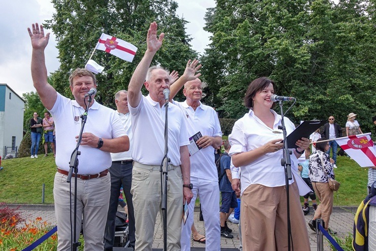Ar košu gājienu Ventspils sāk vērienīgas svētku svinības 374531