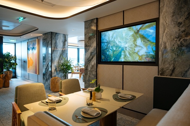 Rīgā ienāk pasaules slavenā zīmola «The Ritz-Carlton Yacht Collection» superjahta «ILMA». Foto: Valdis Skudre Rīgā ienāk pasaules slavenā zīmola «The Ritz-Carlton Yacht Collection» superjahta «ILMA». Foto: Valdis Skudre 374647