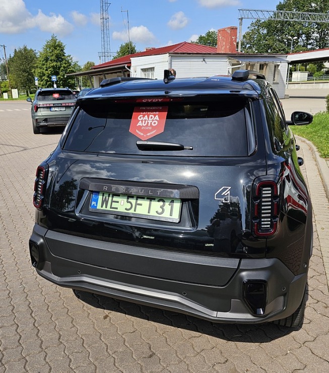 Travelnews.lv piedalās «Gada auto» testa braucienā ar 22 automašīnām 375013