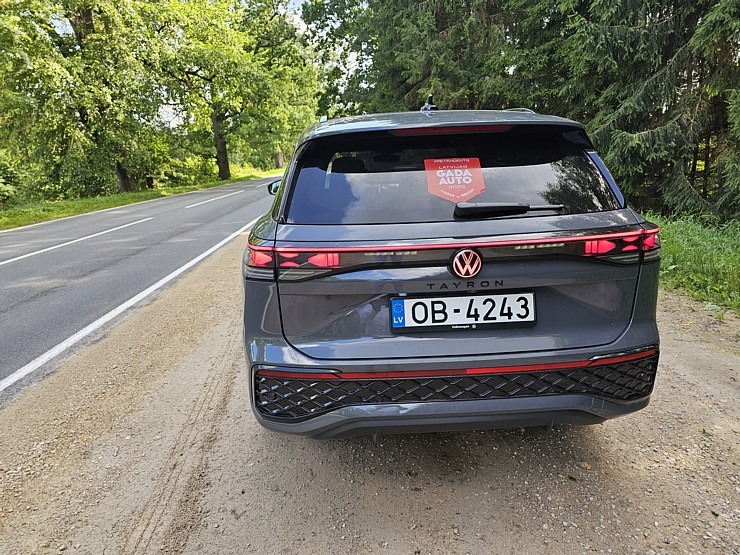 Travelnews.lv piedalās «Gada auto» testa braucienā ar 22 automašīnām 375054