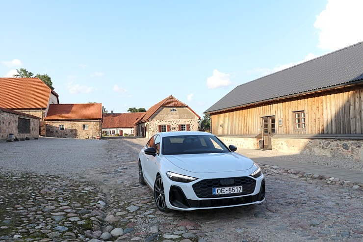 Ar jauno «Audi A5 Sedan e-hybrid» apceļojam Kurzemi 375244