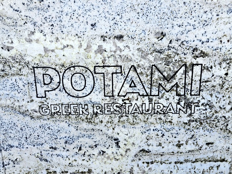 Izbaudām jaunā Rīgas grieķu virtuves restorāna «Potami» ēdienkartes piedāvājumu 375325