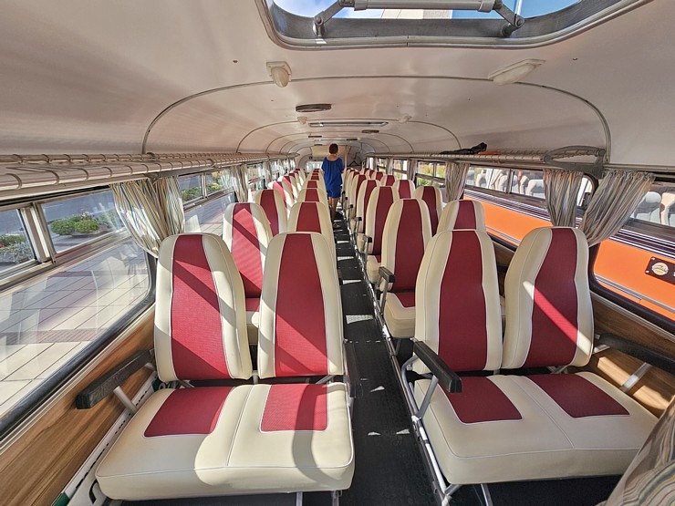 Retro autobusu festivāls - «Lux Express Latvia» atzīmē 30 gadu jubileju pasažieru pārvadājumu jomā 375424