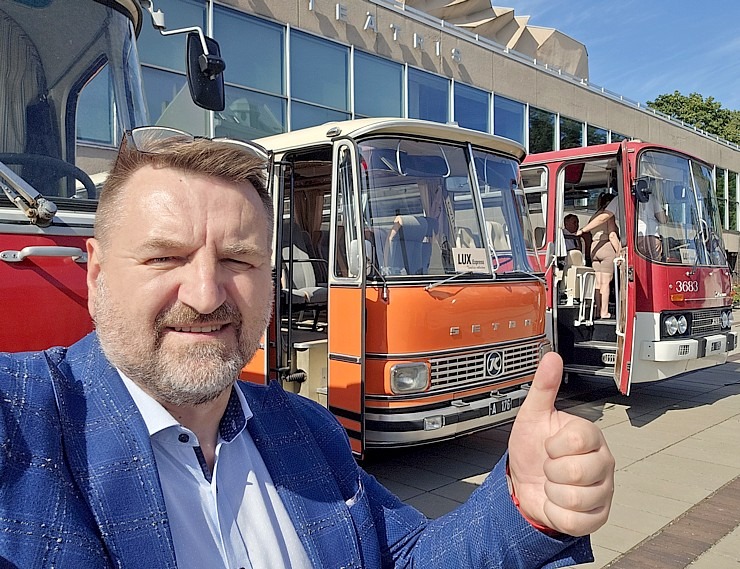 Retro autobusu festivāls - «Lux Express Latvia» atzīmē 30 gadu jubileju pasažieru pārvadājumu jomā 375409