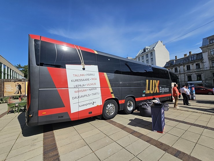 Retro autobusu festivāls - «Lux Express Latvia» atzīmē 30 gadu jubileju pasažieru pārvadājumu jomā 375436