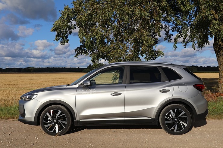 Ar jauno «MG ZS Hybrid+» no «Autobrava» apceļojam Vidzemi 375604