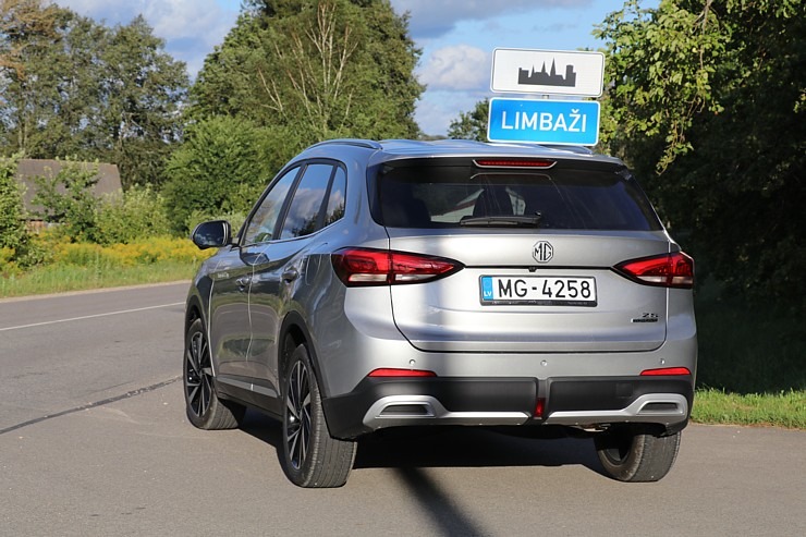Ar jauno «MG ZS Hybrid+» no «Autobrava» apceļojam Vidzemi 375600