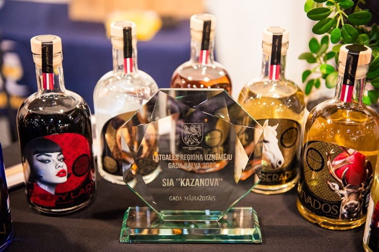 Ķīpsalā norit Baltijas lielākā pārtikas industrijas izstāde «Riga Food 2025», kurai ir jau 30 gadu dzimšanas diena. Foto: Ieva Makare 376338