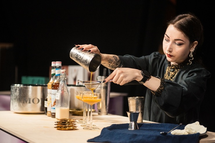 Ķīpsalā norit Baltijas lielākā pārtikas industrijas izstāde «Riga Food 2025», kurai ir jau 30 gadu dzimšanas diena. Foto: Ieva Makare 376373