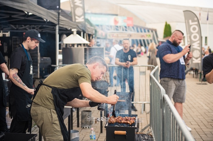 Ķīpsalā norit Baltijas lielākā pārtikas industrijas izstāde «Riga Food 2025», kurai ir jau 30 gadu dzimšanas diena. Foto: Ieva Makare 376430