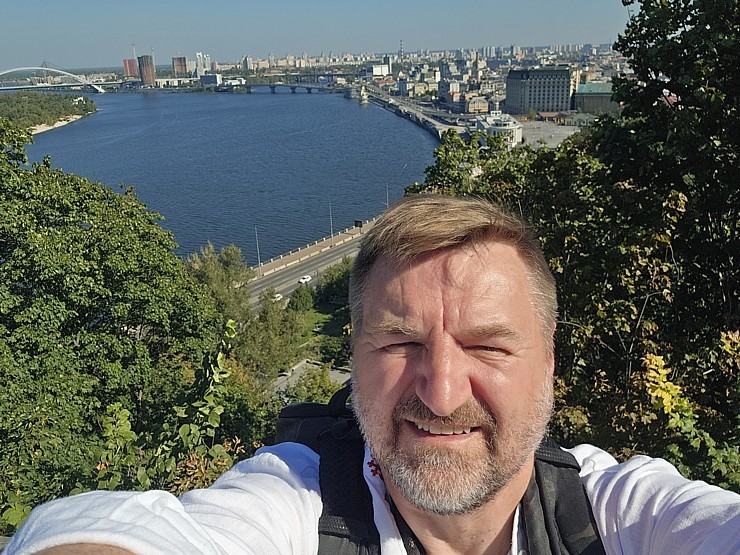 Atceļā uz Latviju vienu diennakti pavadām Ukrainas galvaspilsētā. Sadarbībā ar SIXT 376595