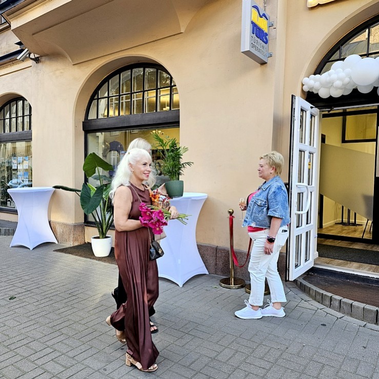 Latvijas tūroperators «Alida Tūrs» iegūst jaunu īpašnieku un jaunas biroja telpas Rīgā 376723