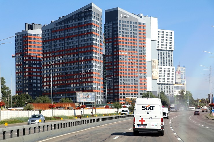 Daži foto mirkļi no Ukrainas - projekts «Skolas somas Ukrainai» ar «SIXT» 376750
