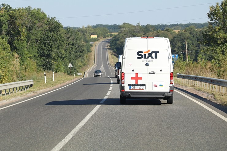 Daži foto mirkļi no Ukrainas - projekts «Skolas somas Ukrainai» ar «SIXT» 376755