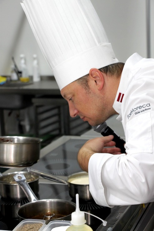 Prestižo kulinārijas konkursa «Bocuse dOr Latvia 2025» balvu iegūst šefpavārs Dinārs Zvirgzdiņš 376847
