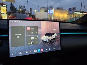 Apceļojam Rīgu ar elektrisko vāģi «Lynk & Co 02» no Ķīnas, ko Latvijā pārstāv «Mūsa Motors Rīga» 39