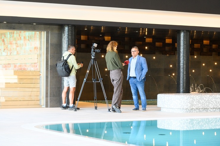 Rēzeknē pulcējas investori un interesanti, lai iepazītu Rēzeknes SPA centru. Foto: Rēzeknes TIC 377252