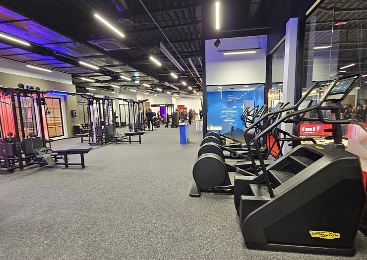 Rīgā svinīgi atklāj jaunu sporta klubu «MyFitness Teika Plaza» 377300