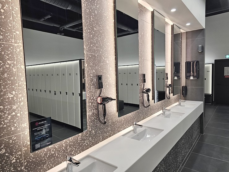 Rīgā svinīgi atklāj jaunu sporta klubu «MyFitness Teika Plaza» 377313