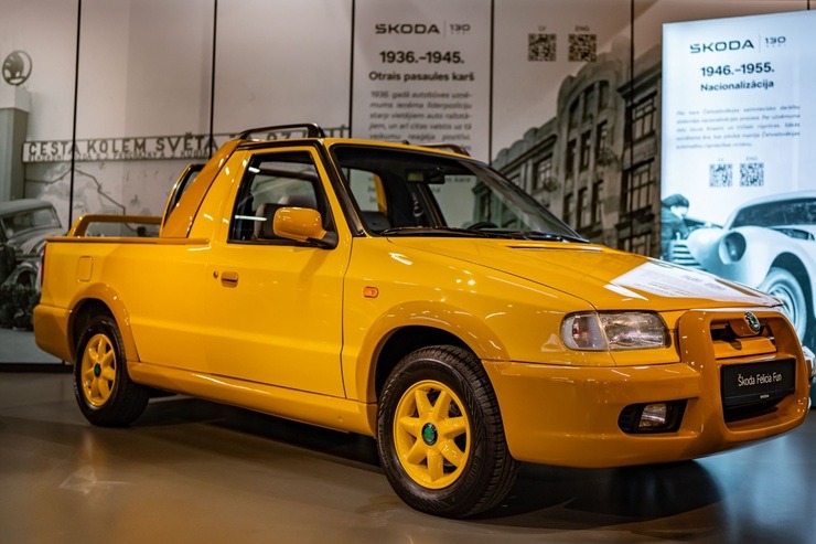 Rīgas Motormuzejā apskatāma Škodas 130 gadu jubilejai veltīta ekspozīcija 377412