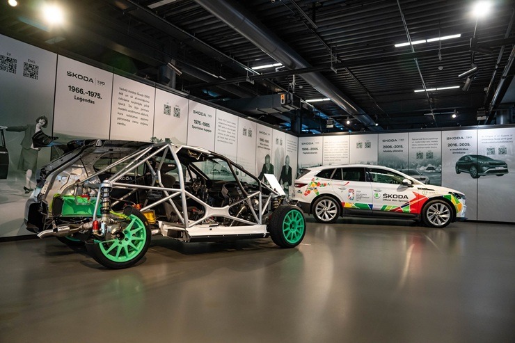 Rīgas Motormuzejā apskatāma Škodas 130 gadu jubilejai veltīta ekspozīcija 377403