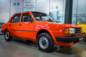 Rīgas Motormuzejā apskatāma Škodas 130 gadu jubilejai veltīta ekspozīcija 11