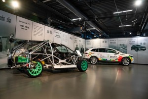 Rīgas Motormuzejā apskatāma Škodas 130 gadu jubilejai veltīta ekspozīcija 3