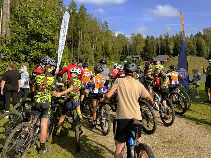Dienvidkurzemes novads: Tūrisma festivāls Bārtā ar smaidiem un piedzīvojumiem 377520