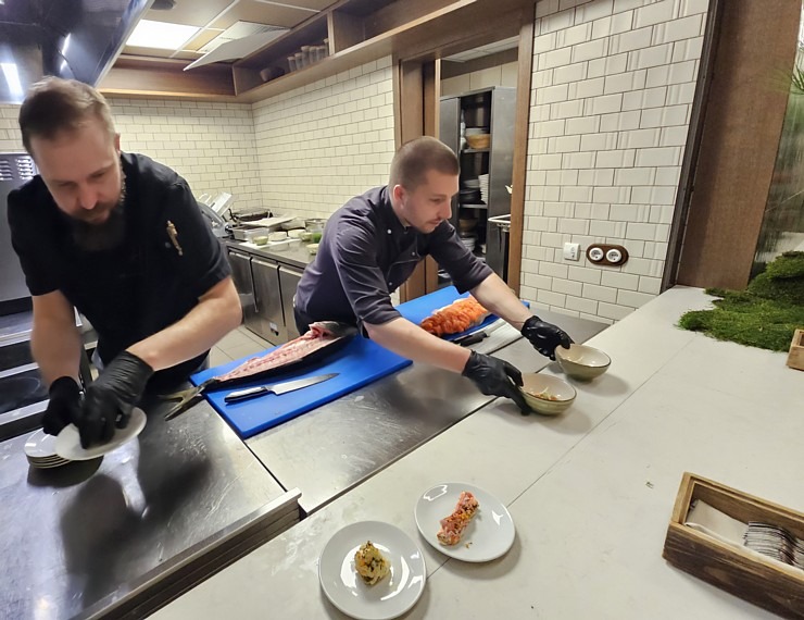 Ar grandiozu pasākumu «Four Senses of Nature» pēc renovācijas piesakās Vecrīgas 5 zvaigžņu viesnīca «Pullman Riga Old Town Hotel» 377865