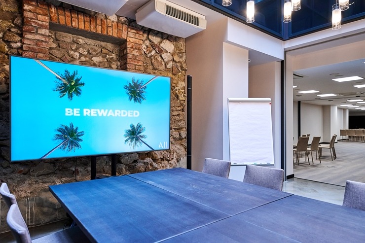 Skati Vecrīgas viesnīcas «Pullman Riga Old Town Hotel» telpas un jauno dizainu pēc renovācijas 377914