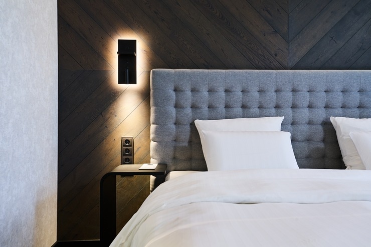 Skati Vecrīgas viesnīcas «Pullman Riga Old Town Hotel» telpas un jauno dizainu pēc renovācijas 377938