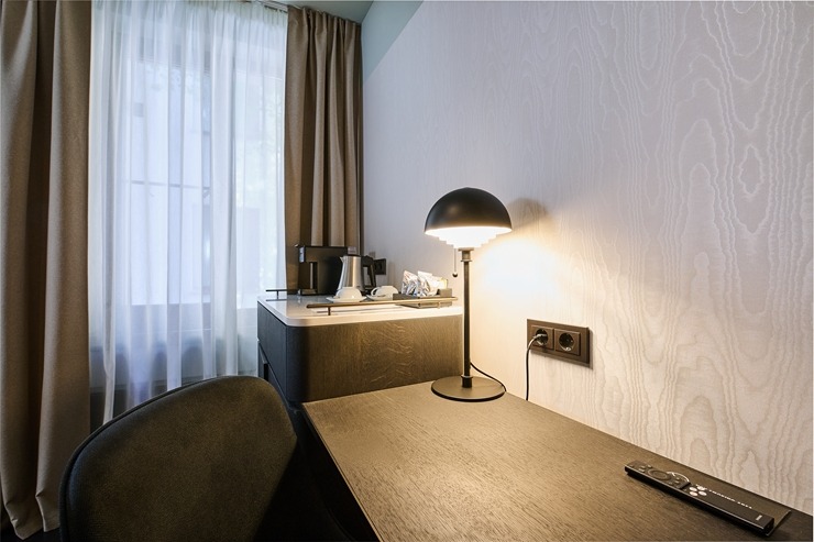 Skati Vecrīgas viesnīcas «Pullman Riga Old Town Hotel» telpas un jauno dizainu pēc renovācijas 377958