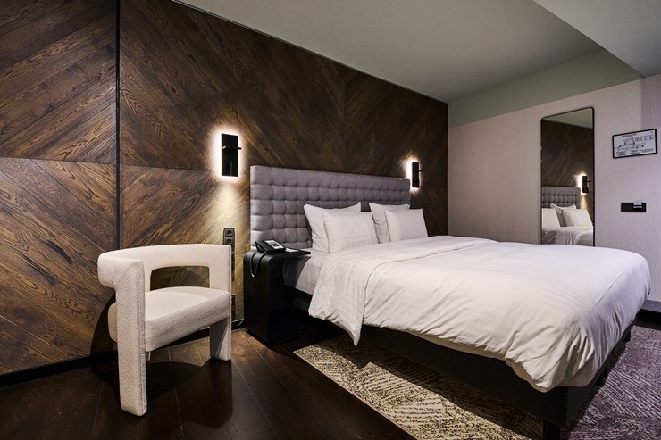 Skati Vecrīgas viesnīcas «Pullman Riga Old Town Hotel» telpas un jauno dizainu pēc renovācijas 377959