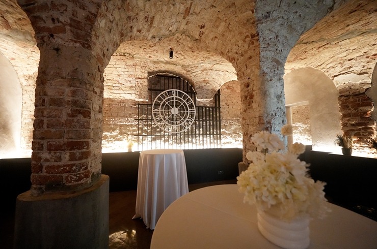 Daži foto mirkļi no «Pullman Riga Old Town Hotel» grandiozās ballītes pēc viesnīcas rekonstrukcijas. Foto: Paula Čurkste 378074