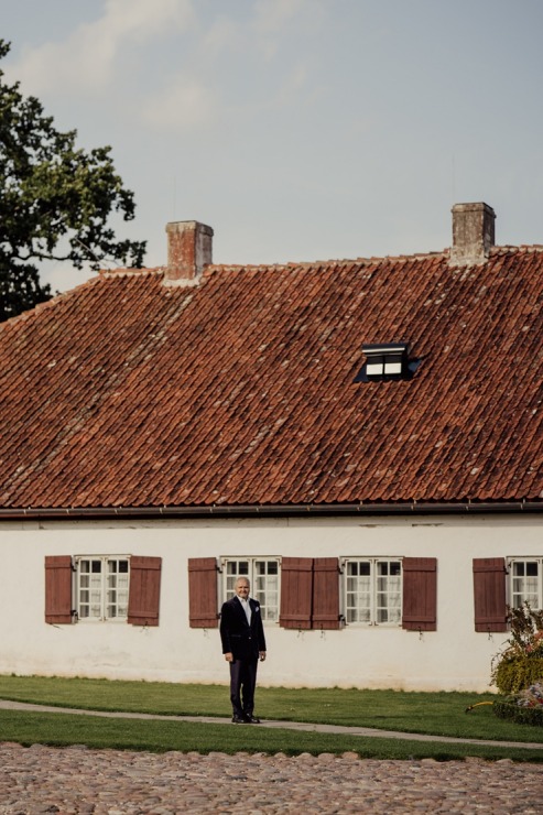 Eleganti, gardi un ar pārsteigumiem tiek svinēti «Nurmuižas Ražas svētki 2025». Foto: Kaspars Dobrovolskis 378134
