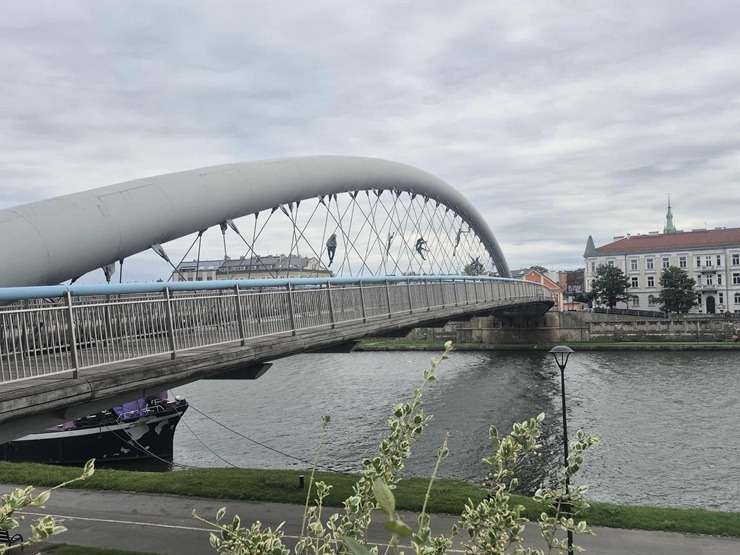 Travelnews.lv iejūk starp tūristiem un izbauda rudenīgo Krakovu 378218