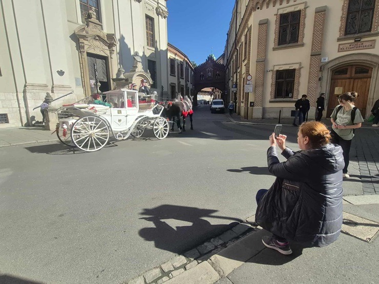 Travelnews.lv iejūk starp tūristiem un izbauda rudenīgo Krakovu 378206
