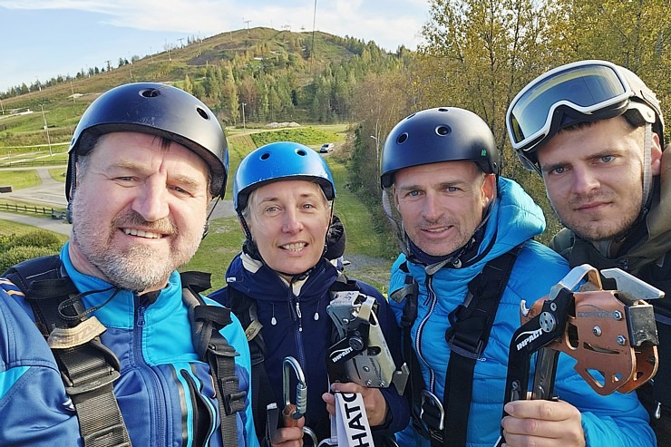 Nr.1 - Apmeklējam piedzīvojumu centru « Kivioli Seikluskeskus » Igaunijas Austrumviru apriņķī. Sadarbībā ar «Active Travel» un Idaviru 378280