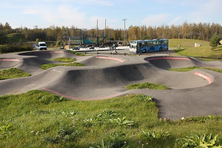Nr.1 - Apmeklējam piedzīvojumu centru « Kivioli Seikluskeskus » Igaunijas Austrumviru apriņķī. Sadarbībā ar «Active Travel» un Idaviru 378309