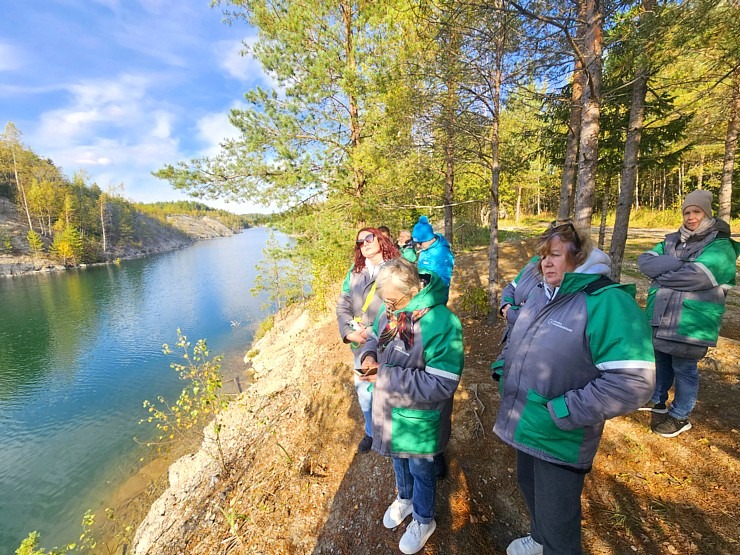 Nr.3 - Braucam ar īpašu apvidus auto no « Adrenaator» pa Aidu alpiem Igaunijas Austrumviru apriņķī. Sadarbībā ar «Active Travel» un Id 378432
