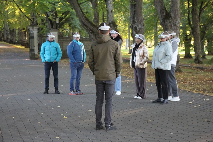Piedzīvojam ļoti interesantu virtuālo tūri «Oru pils» Igaunijas Toilas Oru parkā. Sadarbībā ar «Active Travel» un Idaviru 378593