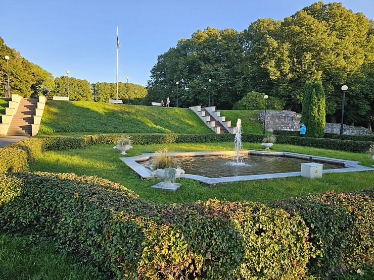 Piedzīvojam ļoti interesantu virtuālo tūri «Oru pils» Igaunijas Toilas Oru parkā. Sadarbībā ar «Active Travel» un Idaviru 378575