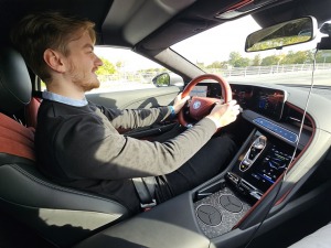 Ar jauno «MG Cyberster» apceļojam Bauskas pili sadarbībā ar «Autobrava» 38